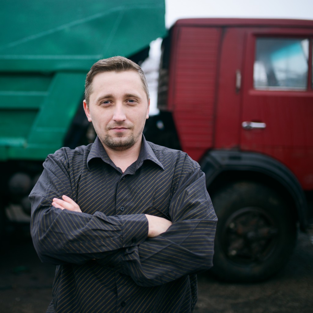 Truckdriver assinged to drive a dump truck